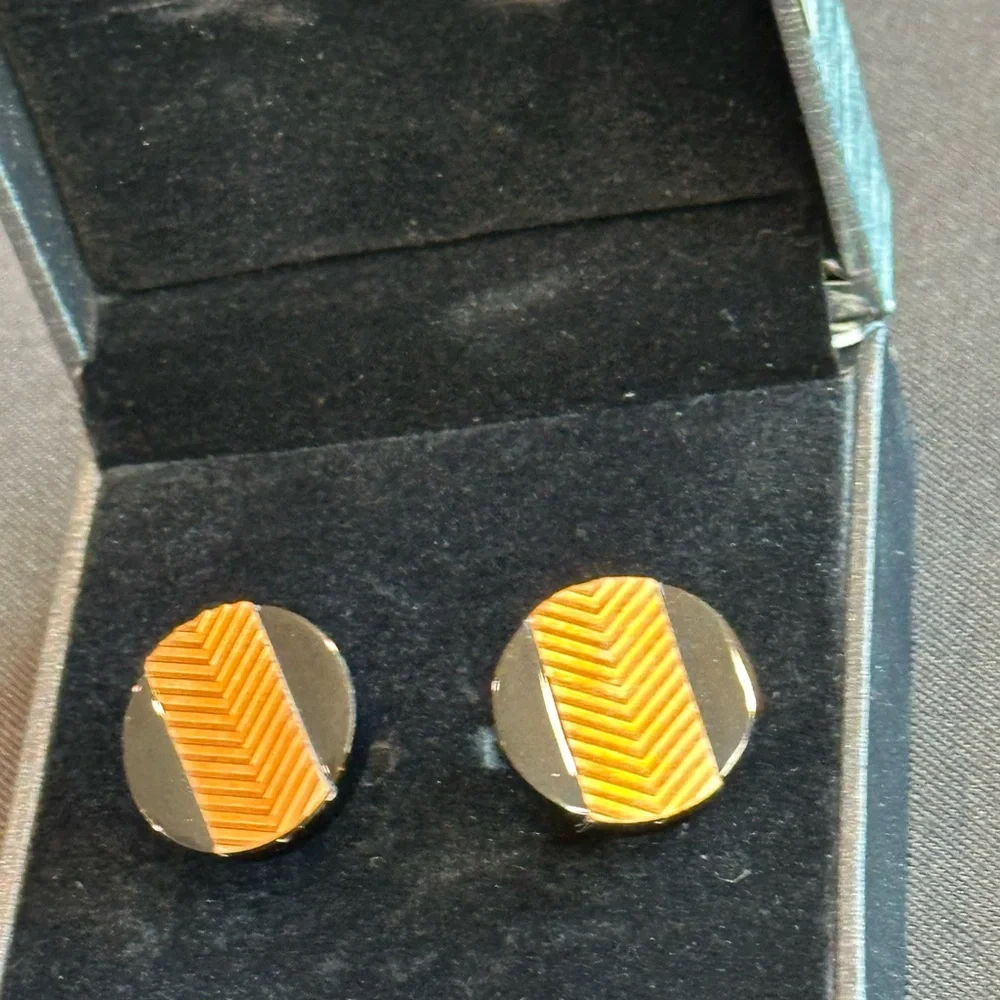 Elegant Black and Gold Cuff Links